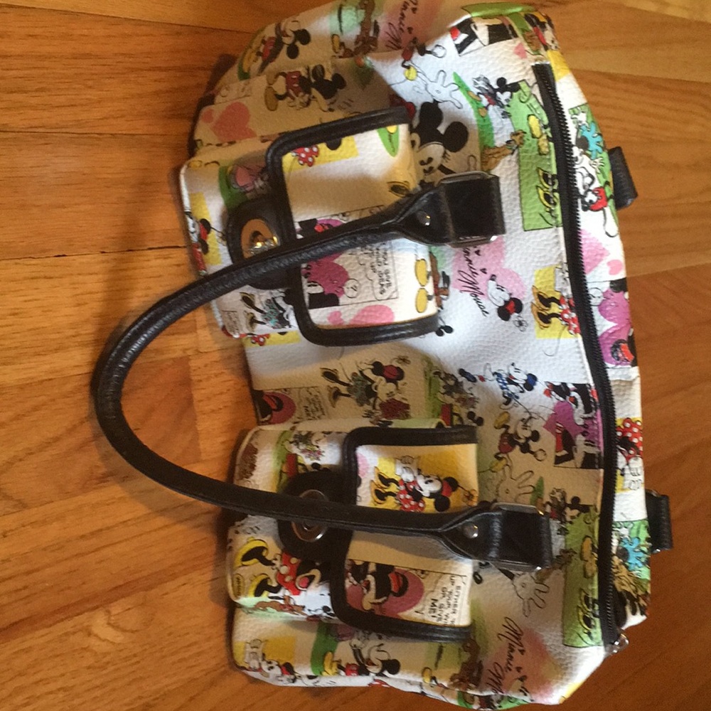 Minnie Mouse handbag